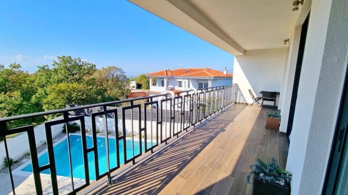 Image No.3-Propriété de 6 chambres à vendre à Croatie