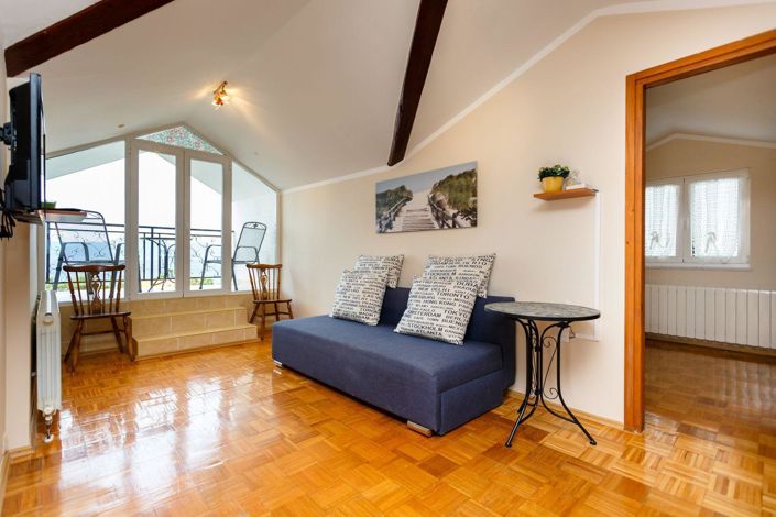 Image No.13-Propriété de 10 chambres à vendre à Malinska-Dubašnica