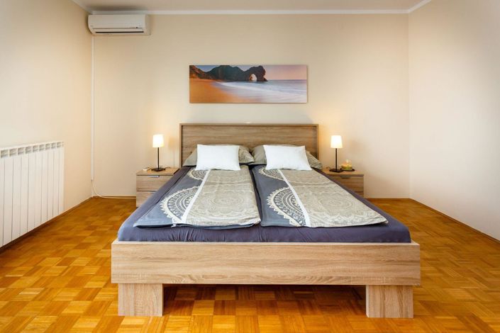 Image No.22-Propriété de 10 chambres à vendre à Malinska-Dubašnica