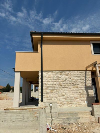 Image No.11-6 Bed Property for sale