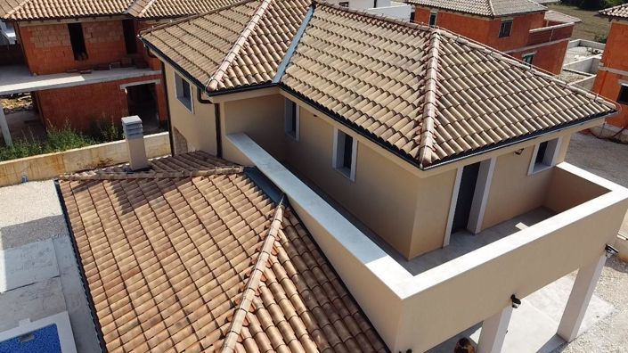 Image No.14-6 Bed Property for sale