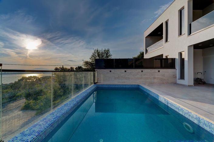 Image No.1-Propriété de 4 chambres à vendre à Croatie