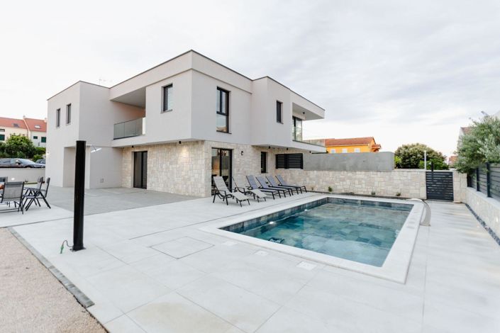 Image No.7-Propriété de 4 chambres à vendre à Croatie