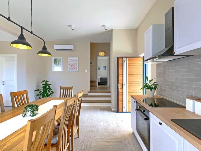 Image No.17-Propriété de 9 chambres à vendre à Brtonigla