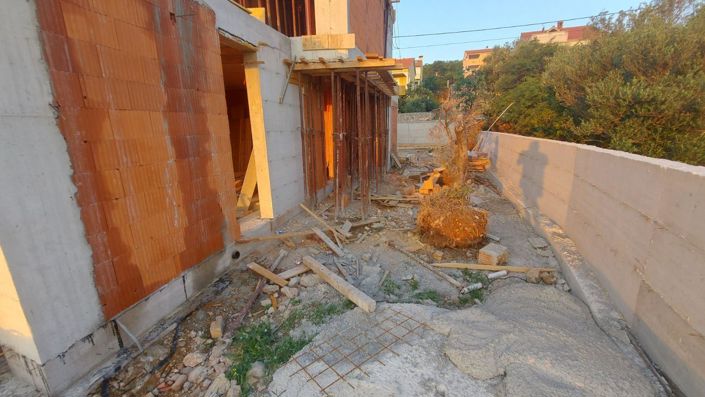 Image No.21-4 Bed Property for sale