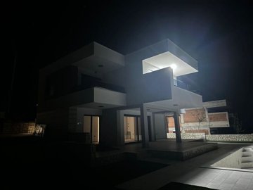 112190-489648