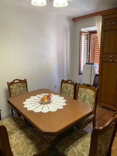 Image No.4-Propriété de 6 chambres à vendre à Rovinj