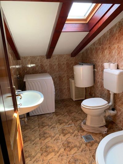 Image No.6-Propriété de 6 chambres à vendre à Rovinj