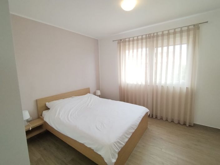 Image No.20-3 Bed Property for sale