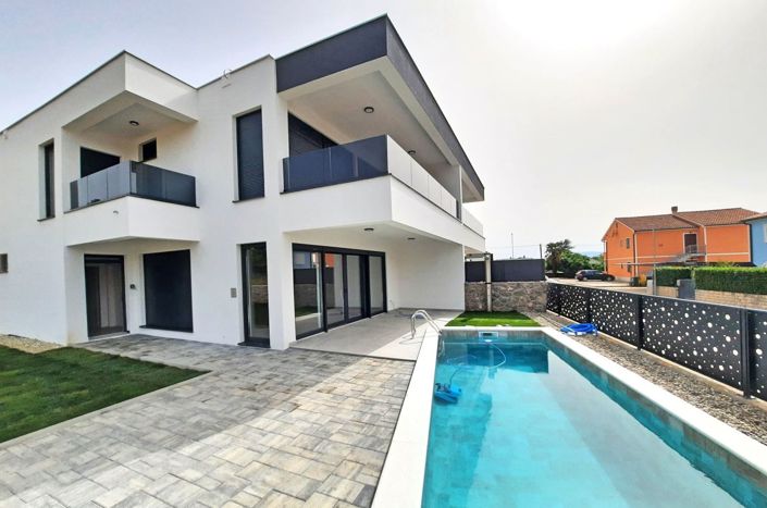 Image No.2-3 Bed Property for sale