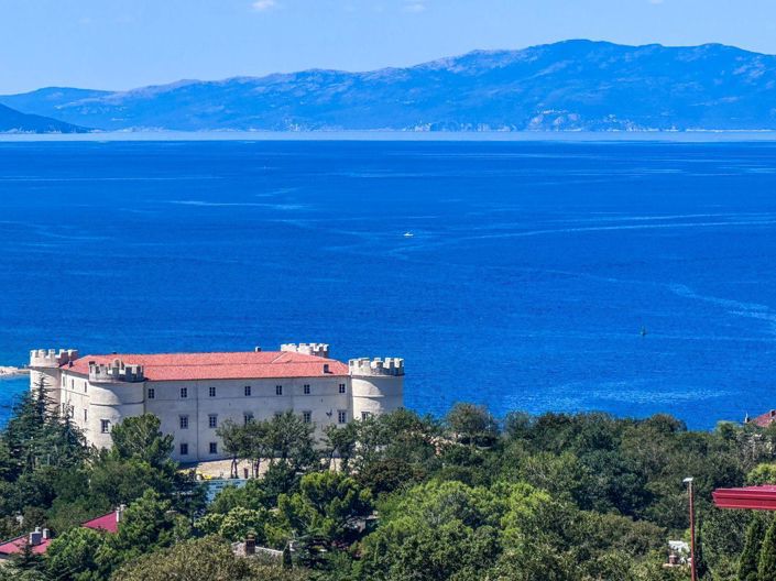 Image No.2-Propriété de 7 chambres à vendre à Croatie