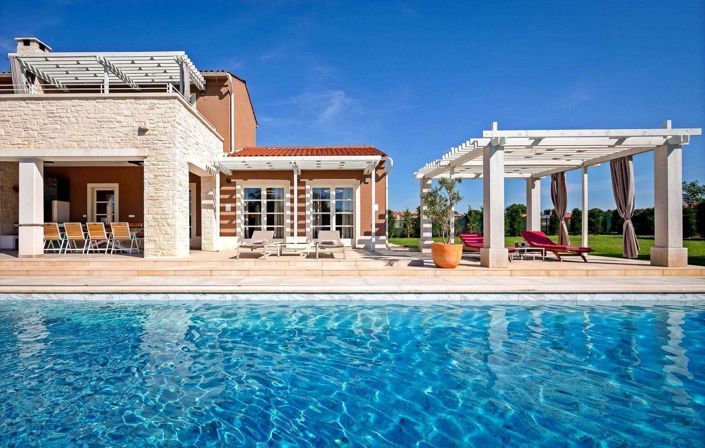 Image No.4-5 Bed Property for sale