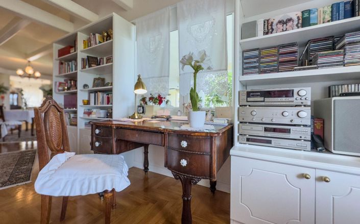 Image No.16-3 Bed Property for sale