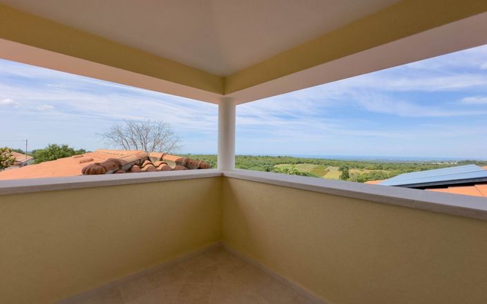 Image No.5-Propriété de 3 chambres à vendre à Višnjan