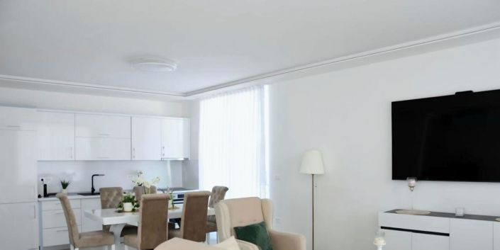 Image No.11-6 Bed Property for sale