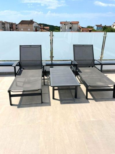 Image No.25-6 Bed Property for sale