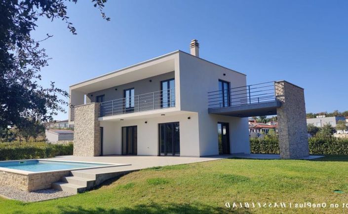 Image No.1-Propriété de 3 chambres à vendre à Porec