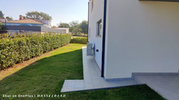 Image No.6-3 Bed Property for sale