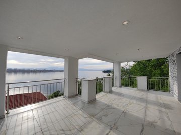 113898-495580