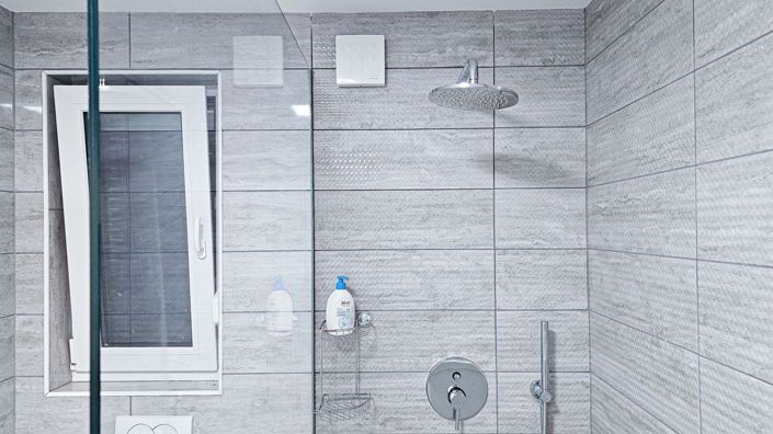 Image No.17-5 Bed Property for sale