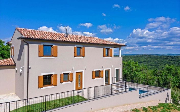 Image No.1-Propriété de 3 chambres à vendre à Buje