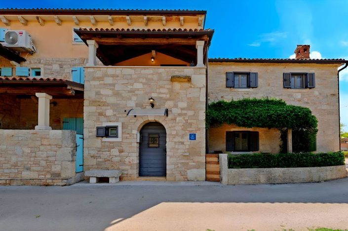 Image No.1-Propriété de 5 chambres à vendre à Marcana