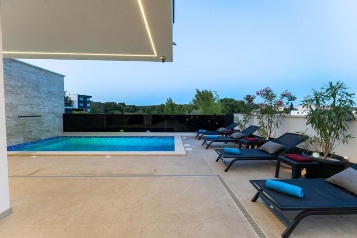 Image No.6-Propriété de 3 chambres à vendre à Medulin