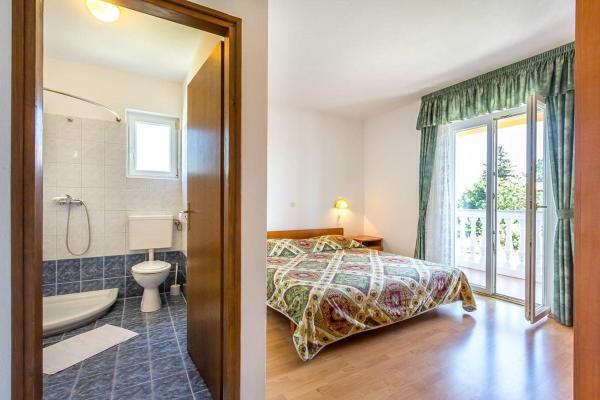 Image No.4-Propriété de 20 chambres à vendre à Pula