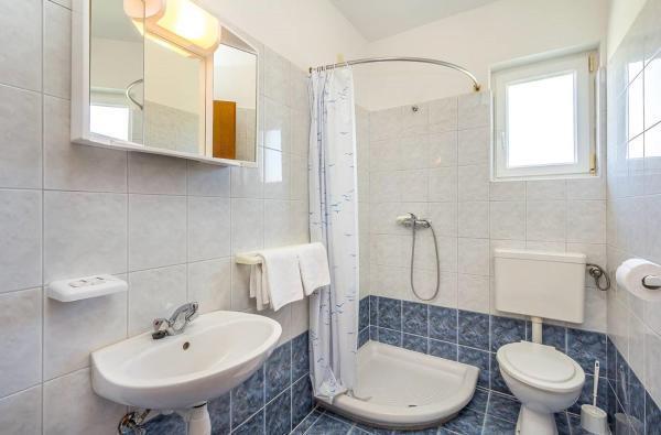 Image No.7-Propriété de 20 chambres à vendre à Pula