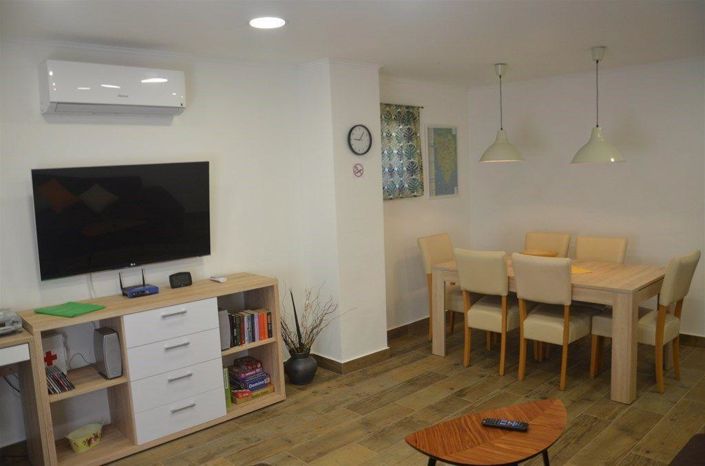 Image No.9-4 Bed Property for sale