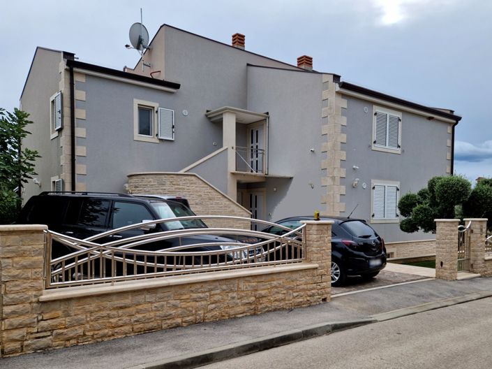 Image No.14-Propriété de 6 chambres à vendre à Porec