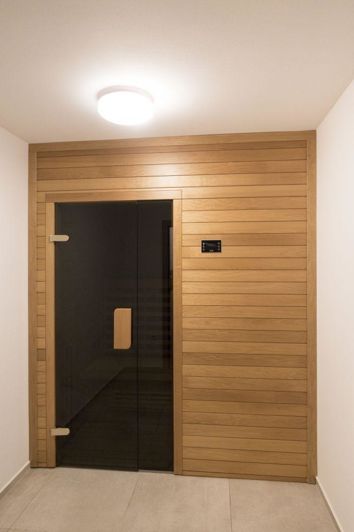 Image No.22-4 Bed Property for sale