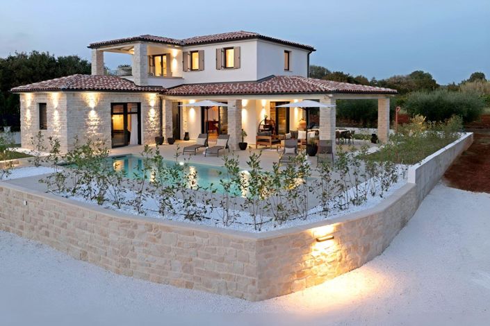 Image No.1-Propriété de 3 chambres à vendre à Porec