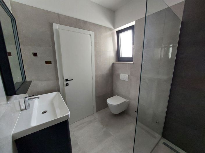 Image No.12-Propriété de 3 chambres à vendre à Labin