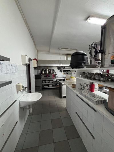 Image No.15-24 Bed Property for sale