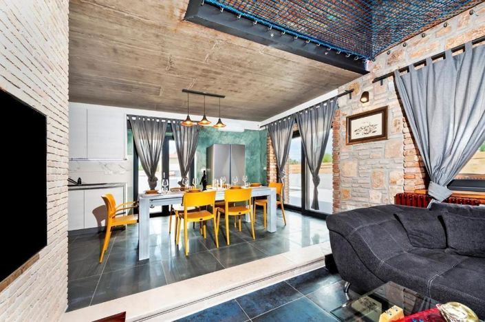 Image No.7-Propriété de 3 chambres à vendre à Kanfanar