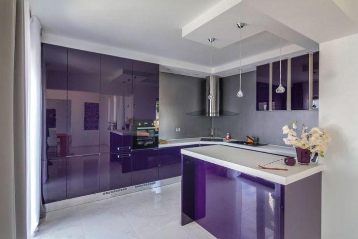 Image No.16-6 Bed Property for sale