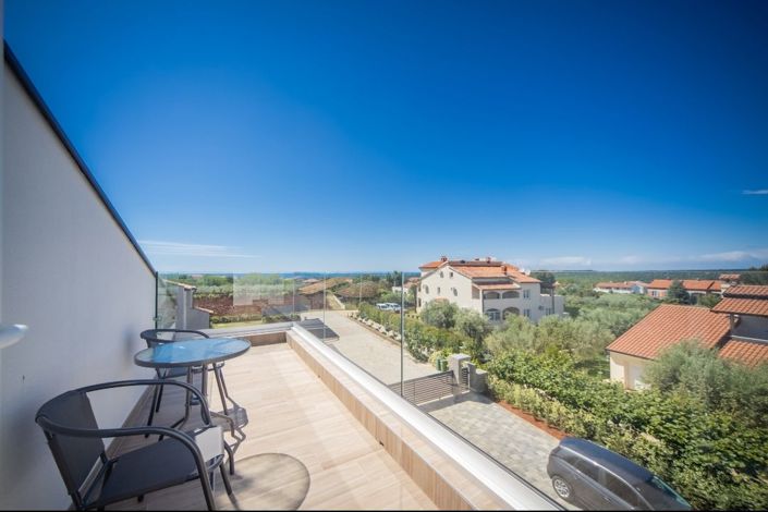Image No.11-Propriété de 6 chambres à vendre à Porec