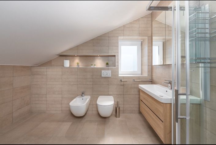 Image No.9-Propriété de 6 chambres à vendre à Porec
