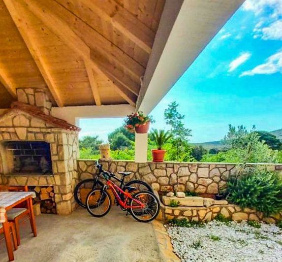 Image No.4-Propriété de 9 chambres à vendre à Mali Losinj