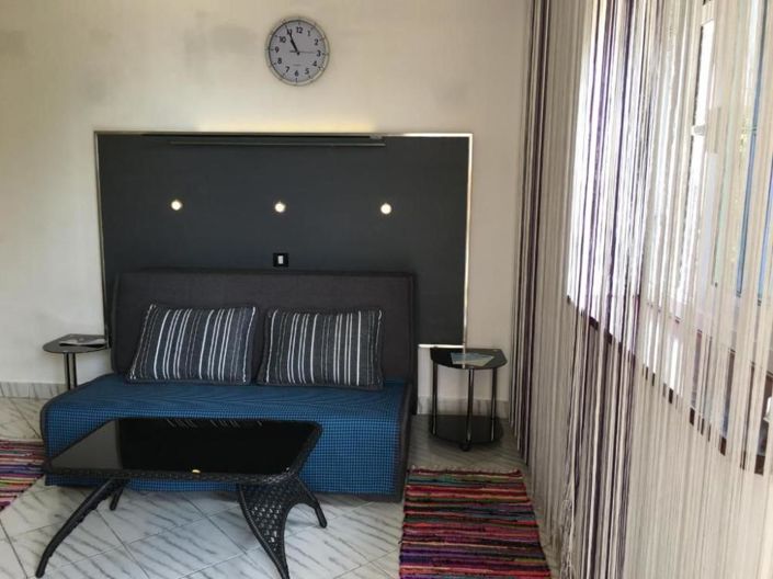 Image No.19-11 Bed Property for sale