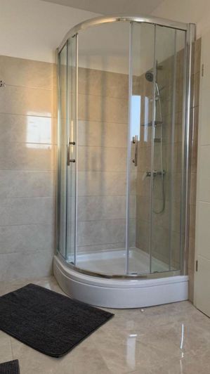 Image No.24-3 Bed Property for sale