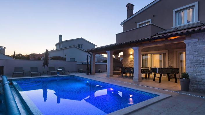 Image No.3-4 Bed Property for sale