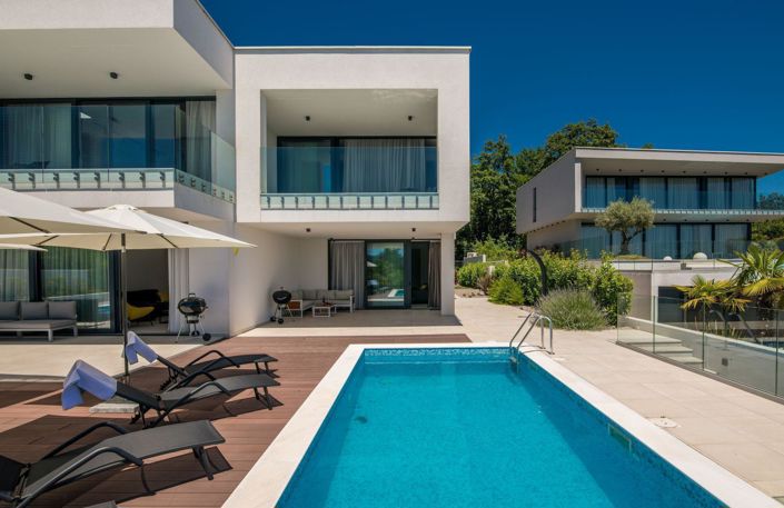 Image No.1-3 Bed Property for sale