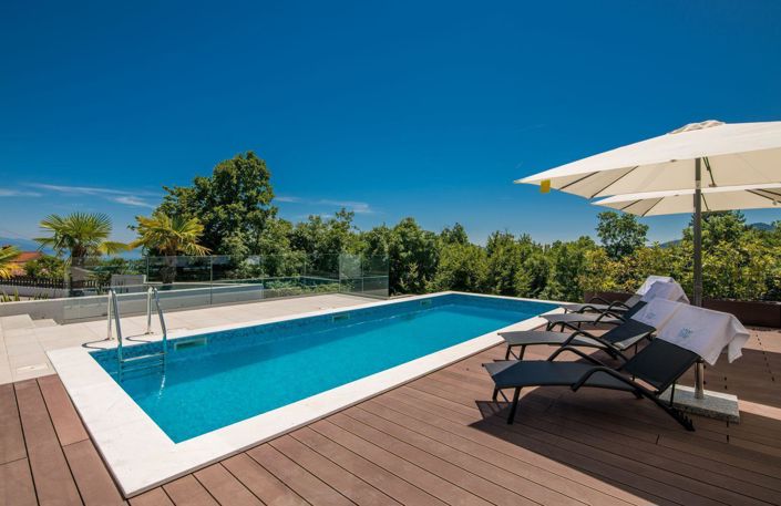 Image No.6-3 Bed Property for sale