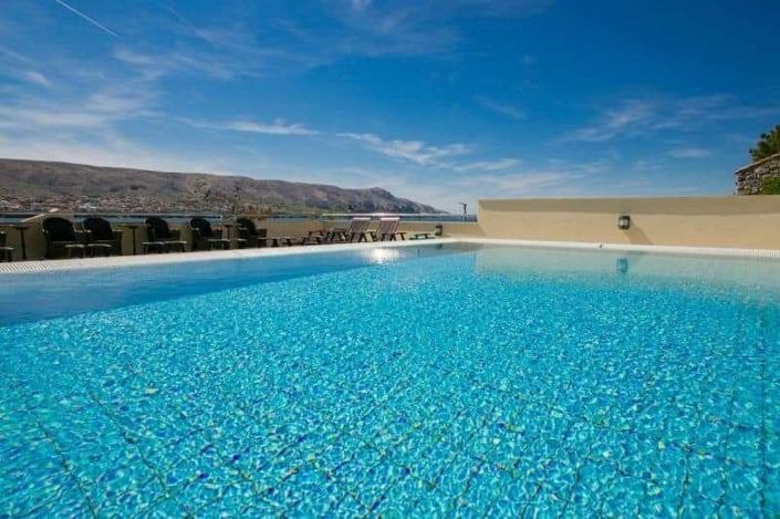 Image No.3-Propriété de 52 chambres à vendre à Pag