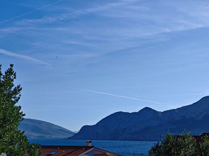 Image No.2-6 Bed Property for sale