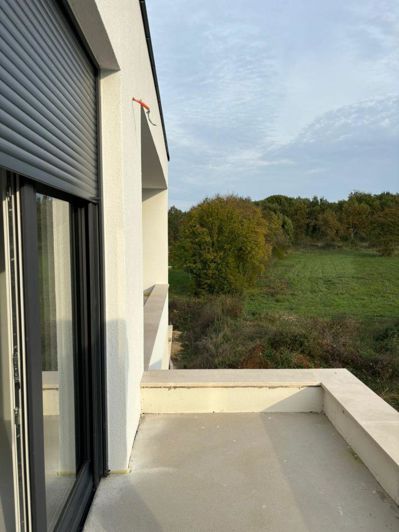 Image No.5-Propriété de 3 chambres à vendre à Labin