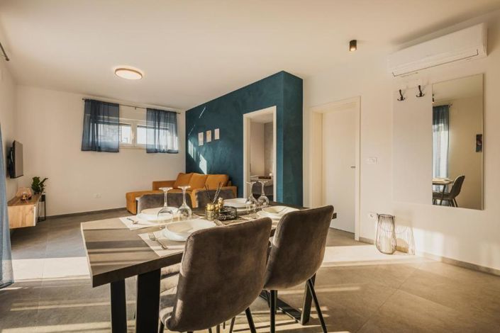 Image No.17-Propriété de 5 chambres à vendre à Umag