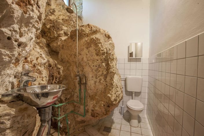 Image No.14-4 Bed Property for sale